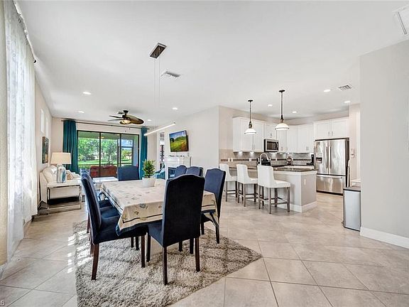3rd image of 5297 Juliet CT