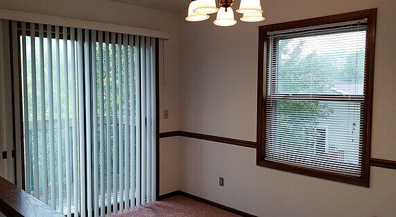 4th image of 645 Galena Ct
