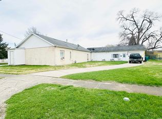 1009-1011 E Lawrence St, Mishawaka, IN