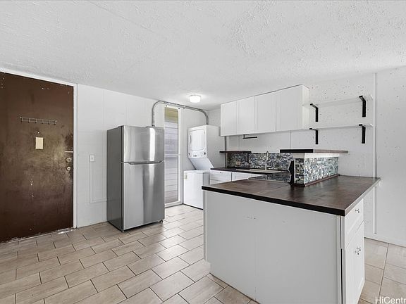 5th image of 95-009 Waikalani Dr APT A205