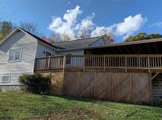 141 River Run Rd, Fairmont, WV 26554
