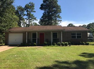 2818 Perkinston Ln, Gautier, MS 39553