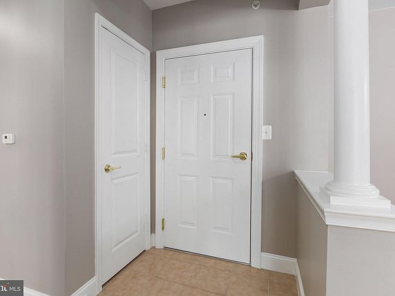 4th image of 6704 Holly Farm Ln Unit 213