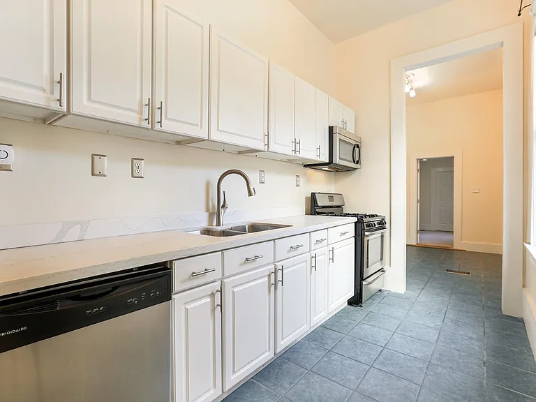 8236 Cohn St — Photo 11