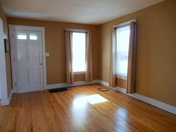 5th image of 29 Kirkwood Ave