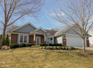 3067 Yarmouth Greenway Dr, Fitchburg, WI 53711