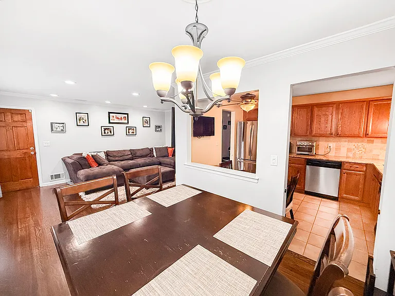 361 Patricia Ct #1 — Photo 5