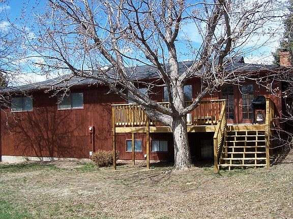 Backyard is fenced