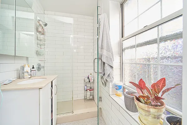 Rented by Living New York | media 41