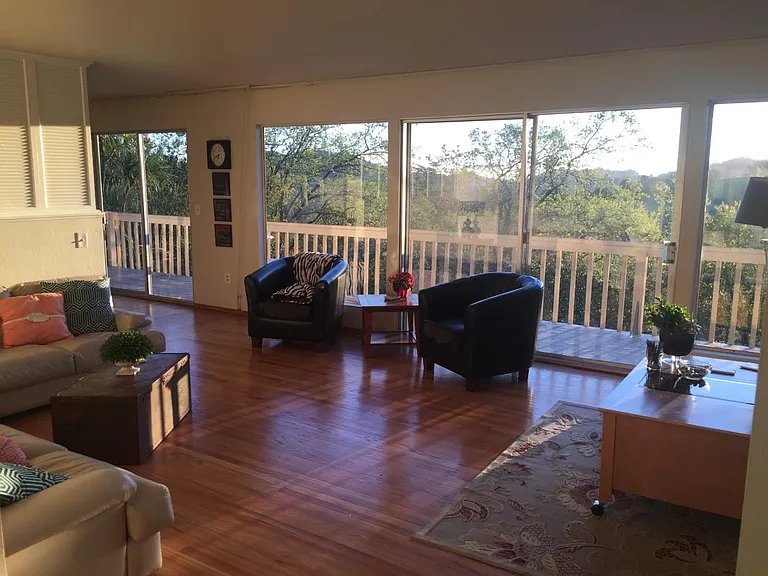 51 Elda Dr — Photo 2
