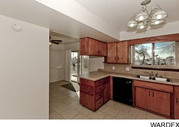 5th image of 659 Thunderbolt Ave