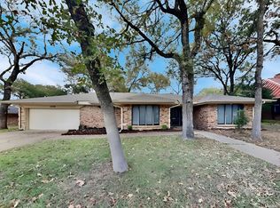 5506 Overridge Dr, Arlington, TX 76017
