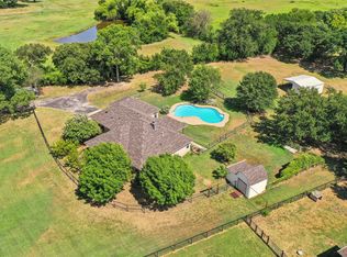4797 Red Oak Cir, Aubrey, TX 76227
