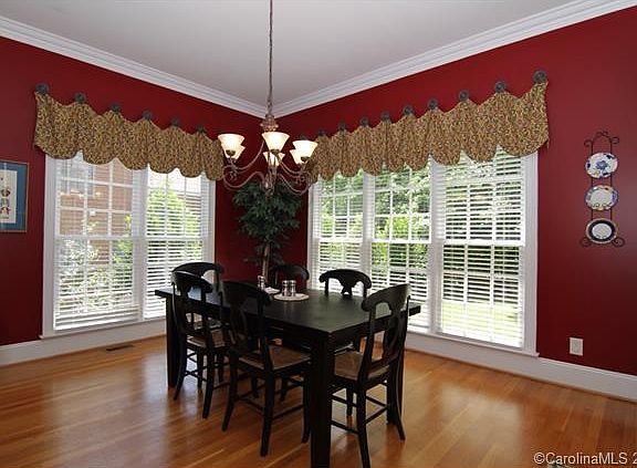 5th image of 6812 Thornton Oaks Ct