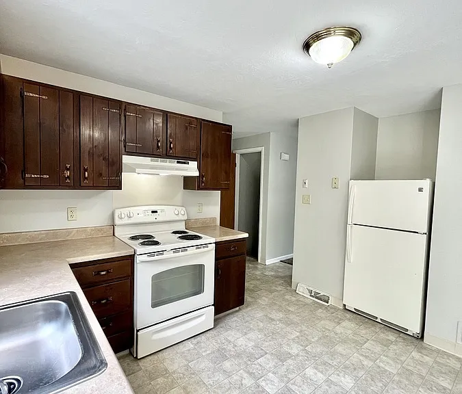 444 Tanglewood Ln — Photo 60