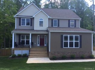 5543 Buckhunt Ln, New Kent, VA 23124