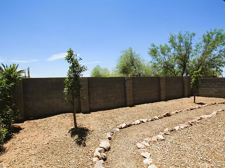 25735 W Elwood St — Photo 34