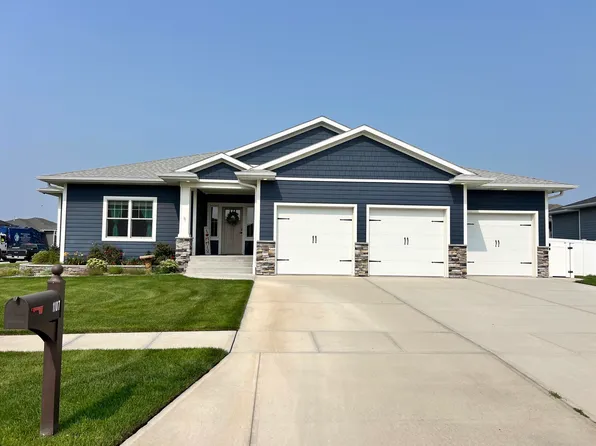 1107 Westbrook Dr, Norfolk, NE 68701