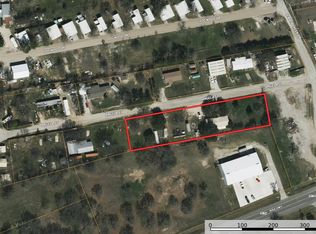108 Angela St, Azle, TX 76020