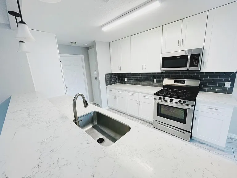 2434 Anthony Hay Ln — Photo 13