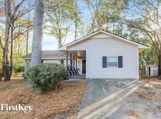 6922 Cedar Dr, Riverdale, GA 30296