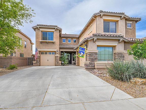 2nd image of 543 E Tropical Dr
