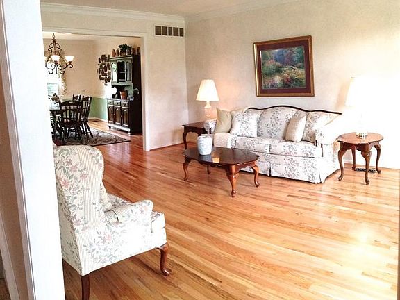 5th image of 7631 Lakota Springs Dr