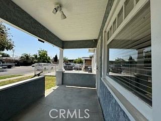 4th image of 323 W 82nd St