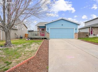 4958 Witches Hollow Ln, Colorado Springs, CO 80911