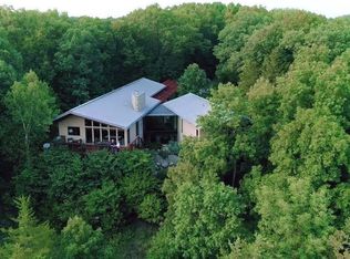 103 N Roby Farm Rd, Rocheport, MO 65279