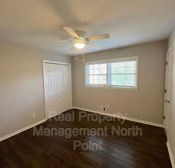 3434 Palace Ct — Photo 26