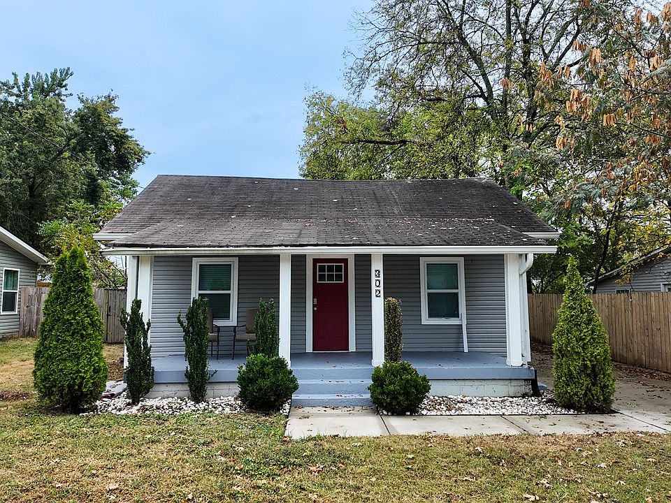 1st image of 302 28th St