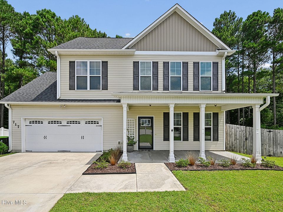 1st image of 717 Bayboro Court