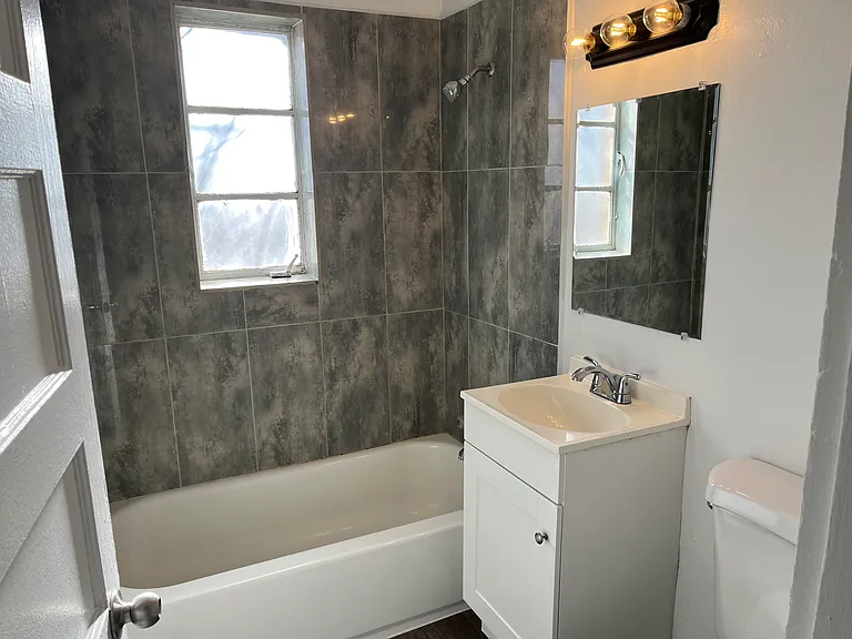 Rural living with City Convenience At Your Fingertips — Photo 26
