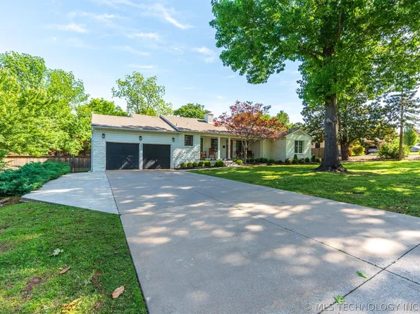 2415 E 36th Pl, Tulsa, OK 74105