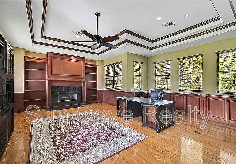 854 Macewen Dr — Photo 27