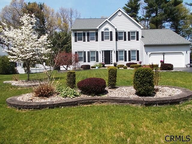 1st image of 54 Orchardview Dr