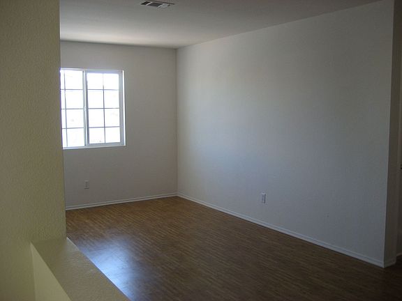 UPSTAIRS LOFT