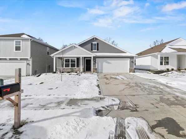 1017 Sherwood, Bellefontaine, OH 43311