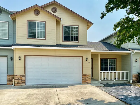 26 Dianne Way, Eagle Point, OR 97524