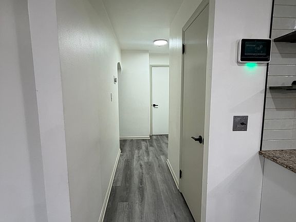 5th image of 11913 Derby Rd