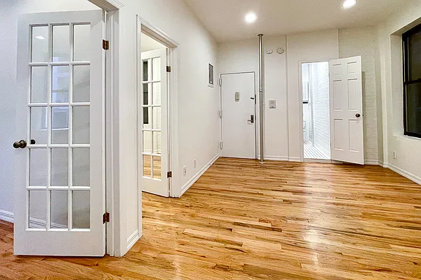 Rented by Corcoran | media 3