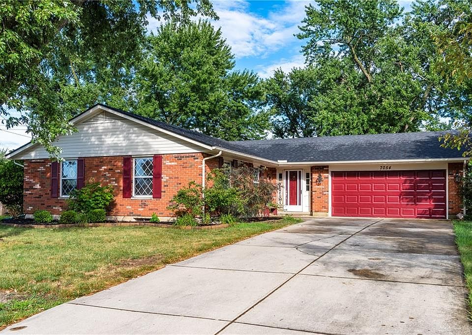 1st image of 7054 Woodcroft Dr