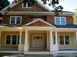 240 Broad Meadow Rd, Needham, MA 02492