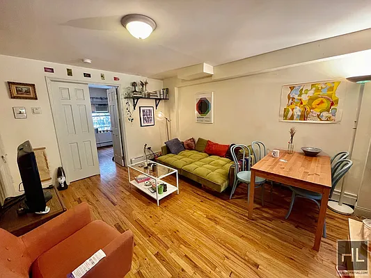 Rented by Highline Residential | media 14