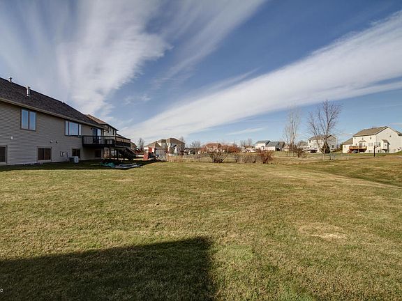 4th image of 7888 Golf Point Dr SE