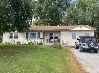 513 S Vine St, Sparta, IL 62286