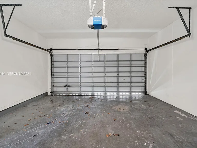 1251 Hayes St — Photo 37