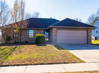 2980 W Buena Vista St, Springfield, MO 65810