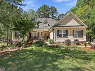 80 Burnt Hickory Dr, Sharpsburg, GA 30277